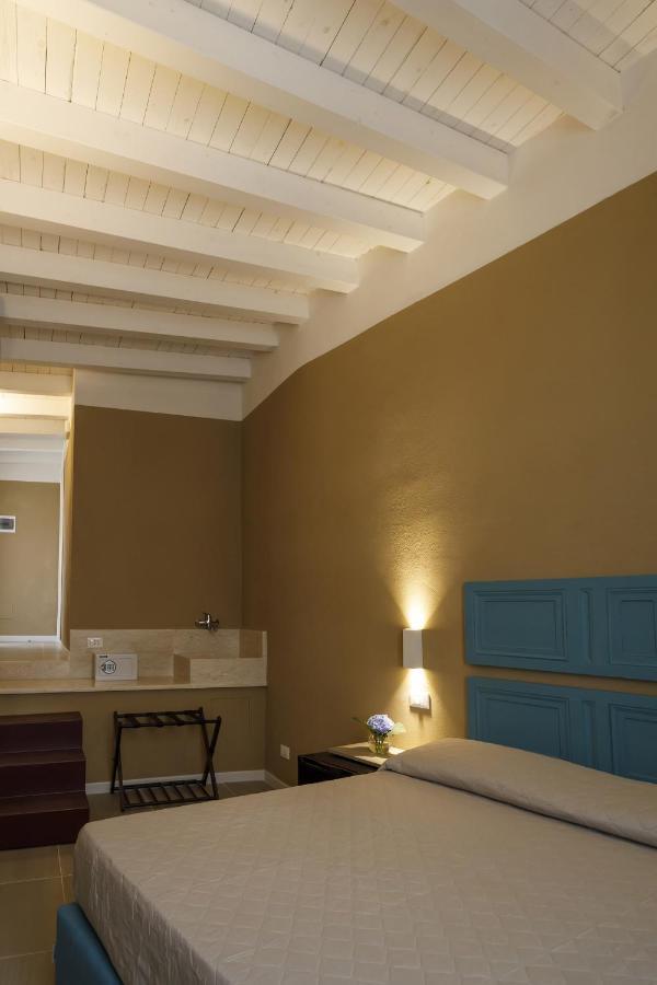 Hotel Palazzo Mancina Trapani Exterior foto